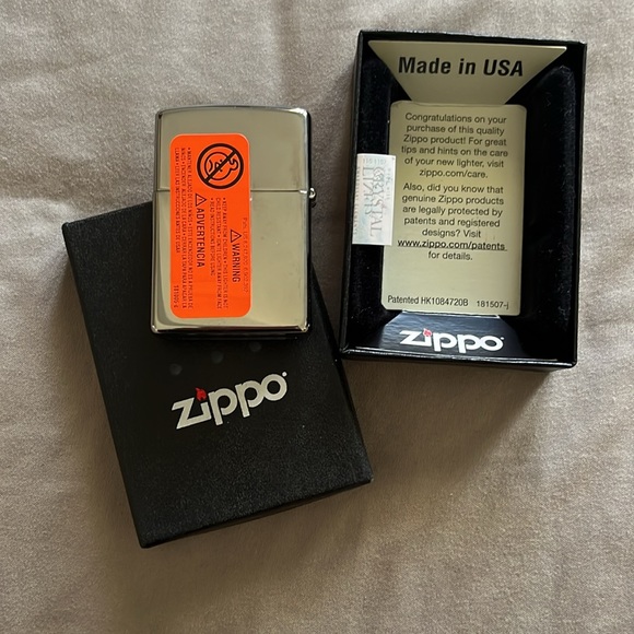 Bling Zippo (Swarovski Crystal) - Picture 2 of 2